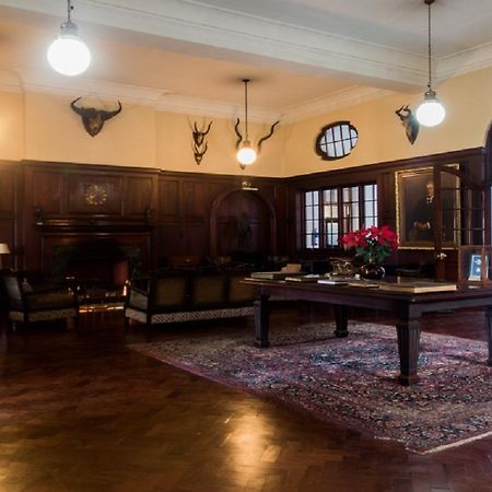 Bulawayo Club Otel Dış mekan fotoğraf