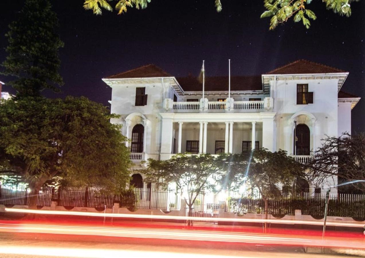 Bulawayo Club Otel Dış mekan fotoğraf