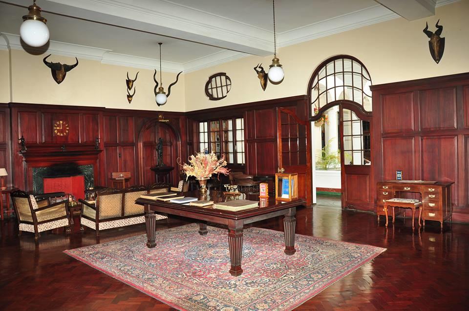 Bulawayo Club Otel Dış mekan fotoğraf